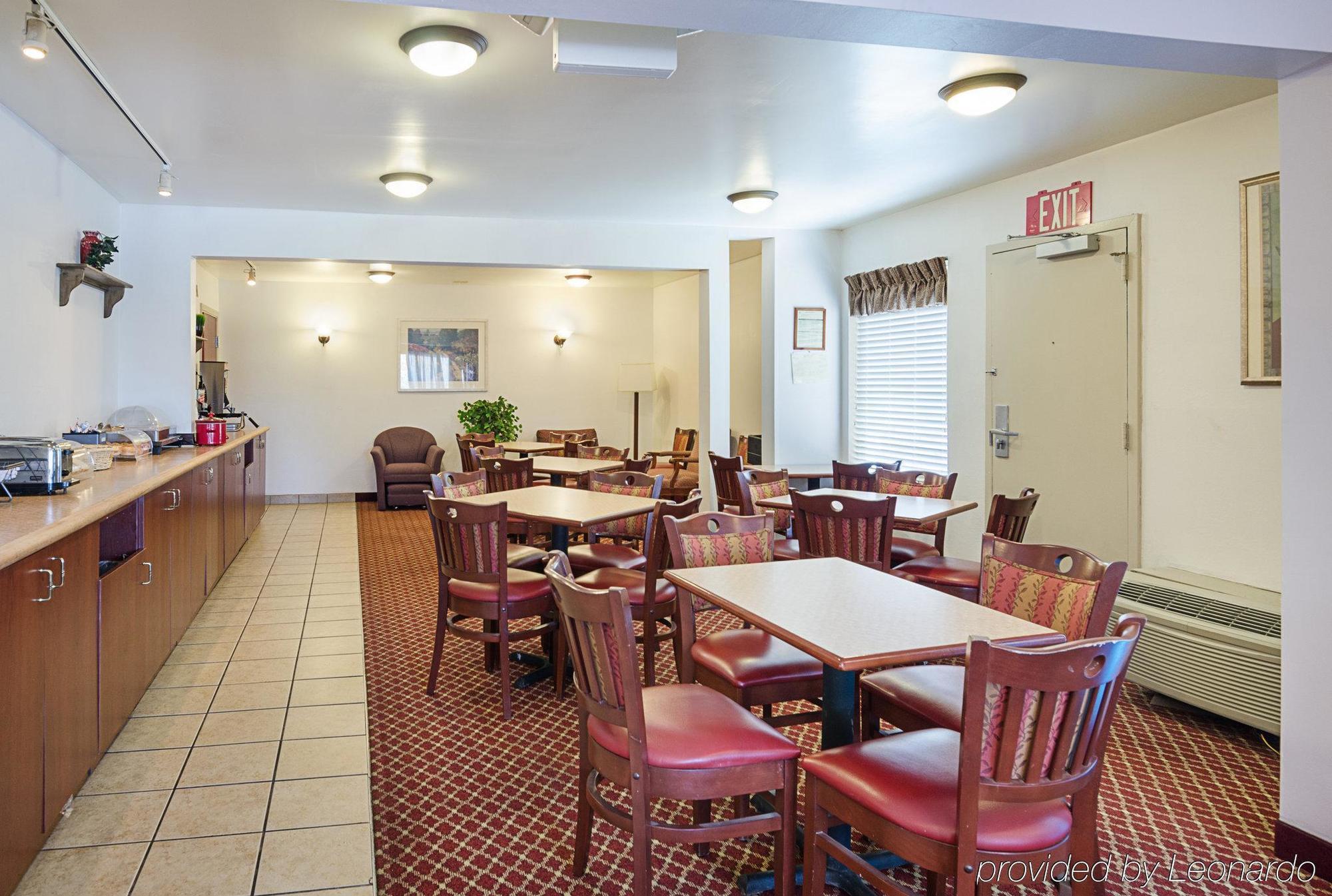 Econo Lodge Inn & Suites جونسون سيتي، تينيسي المظهر الخارجي الصورة