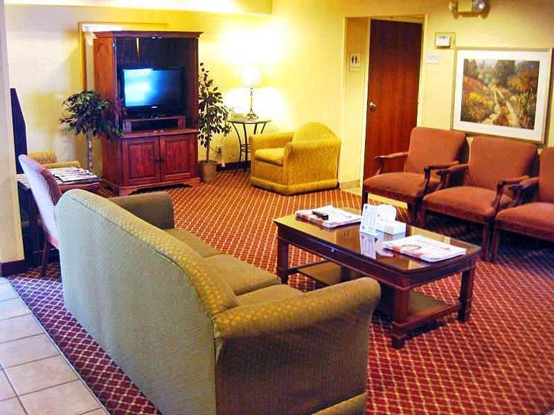 Econo Lodge Inn & Suites جونسون سيتي، تينيسي المظهر الخارجي الصورة