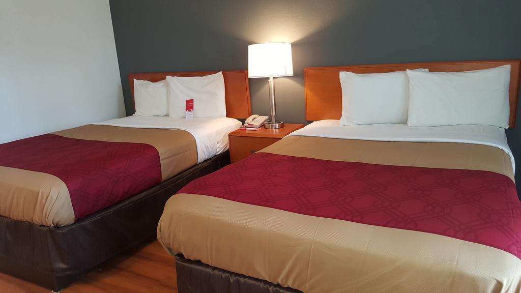 Econo Lodge Inn & Suites جونسون سيتي، تينيسي المظهر الخارجي الصورة